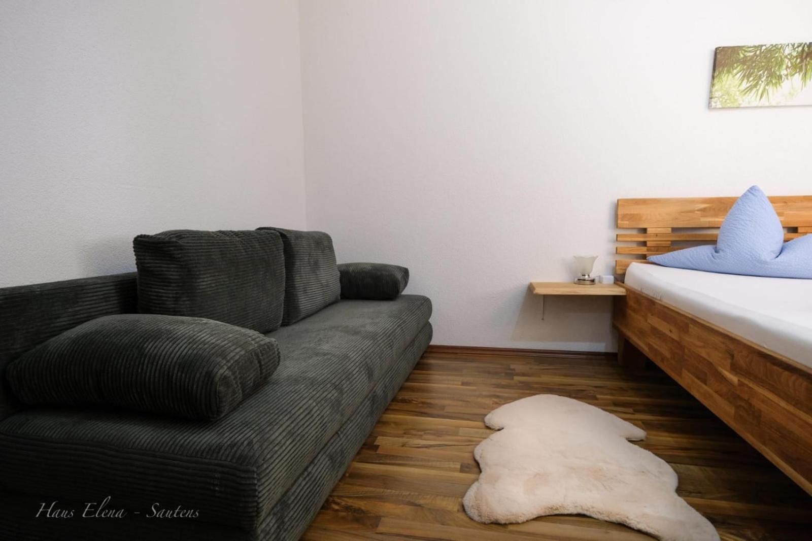 Haus Elena Apartment Sautens Ngoại thất bức ảnh
