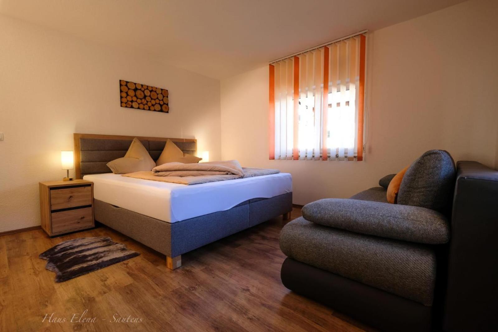 Haus Elena Apartment Sautens Ngoại thất bức ảnh